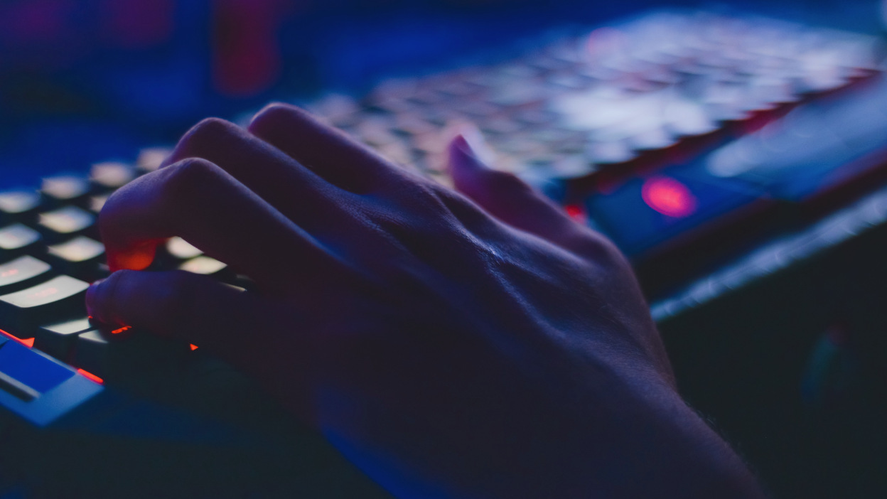 Hand on keyboard