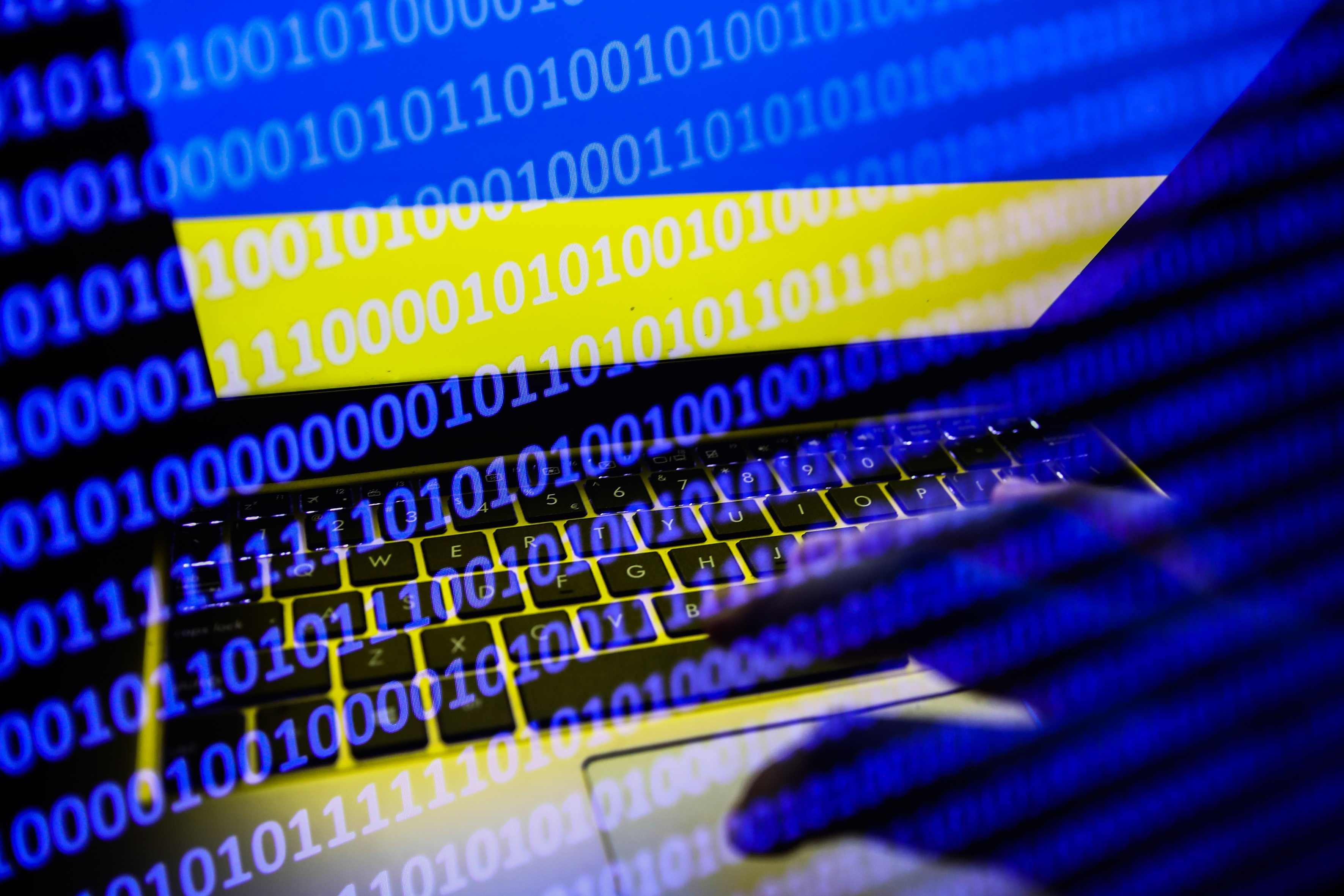 Ukraine cryptocurrency email scams