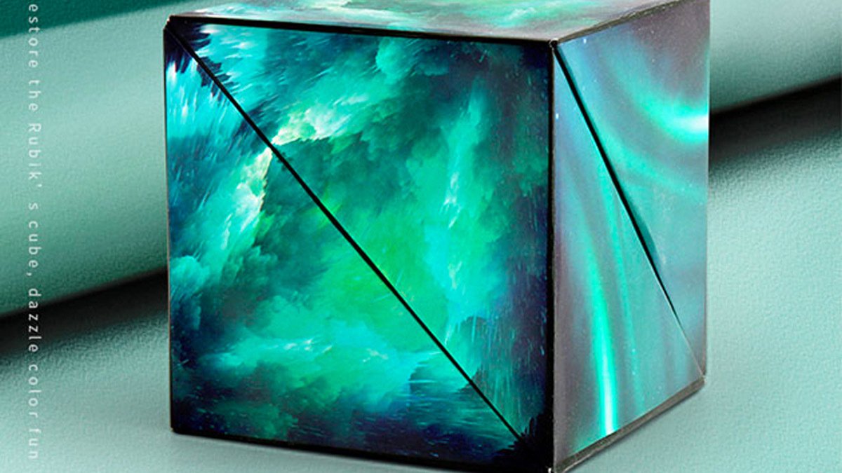 Green and blue cube with diagonal line across the face