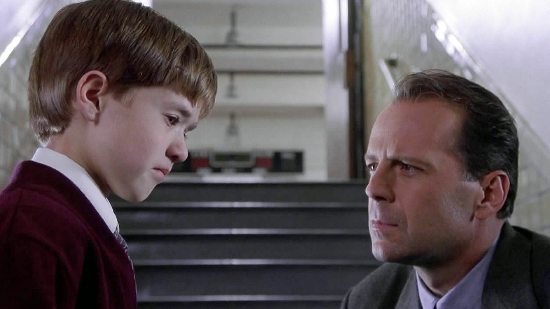  Haley Joel Osment and Bruce Willis in "The Sixth Sense." 