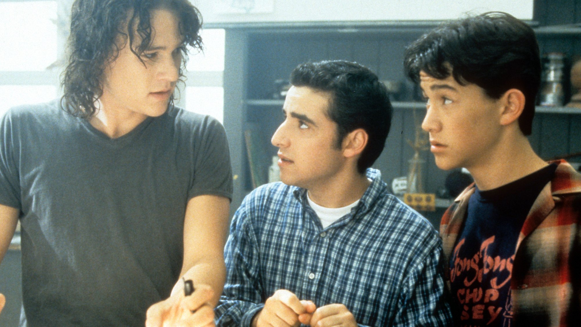 Patrick, Michael, and Cameron hatch a plan in "10 Things I Hate About You."