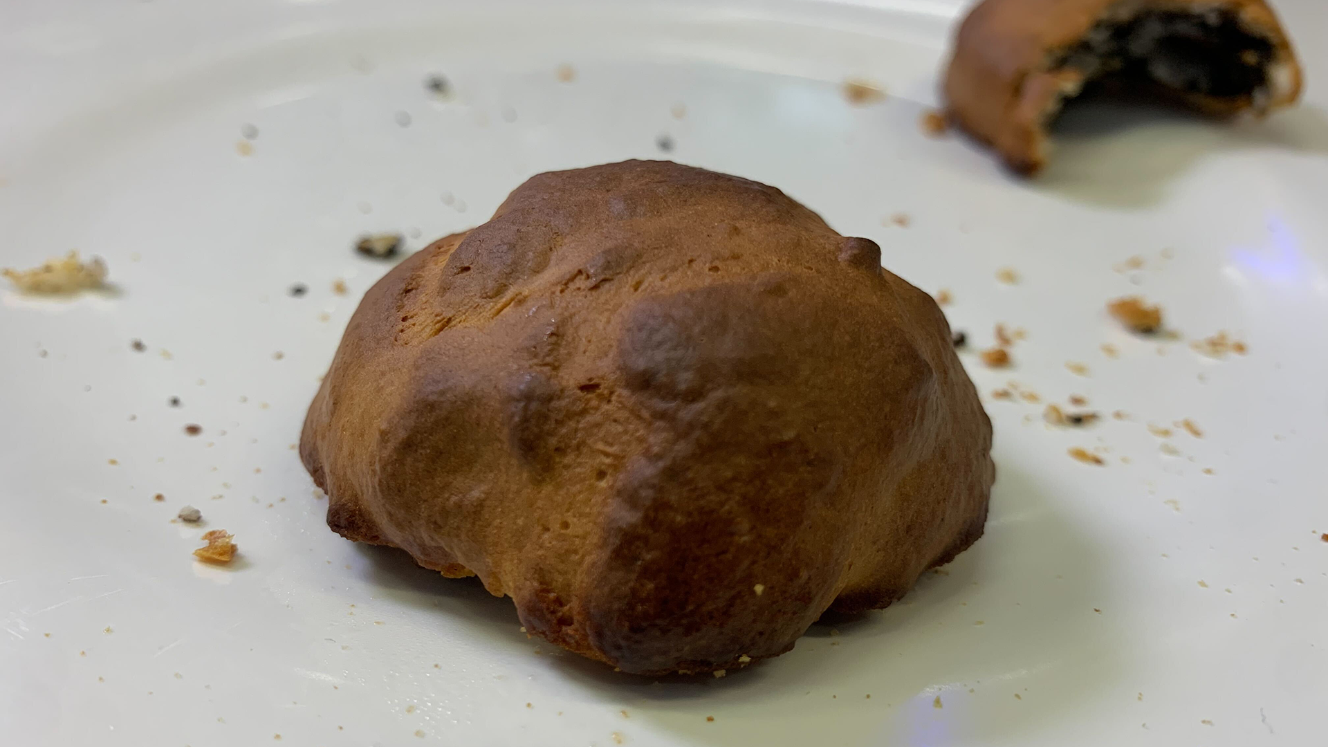 fried oreo on plate