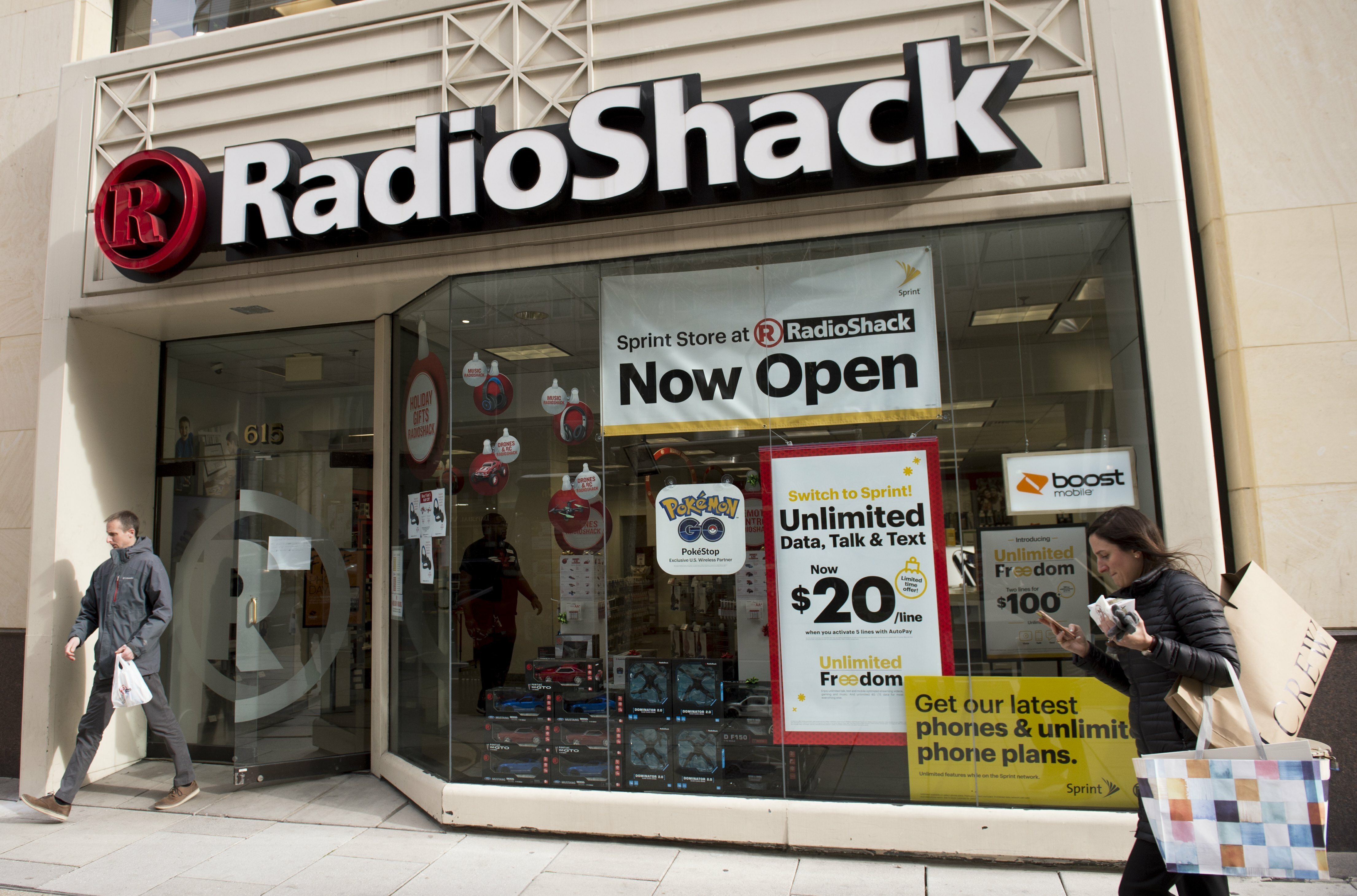 RadioShack store