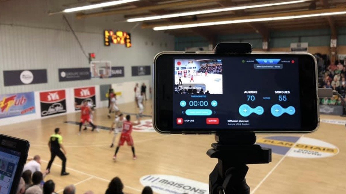 Swish Live Streaming: Basic Plan at a basketball game.