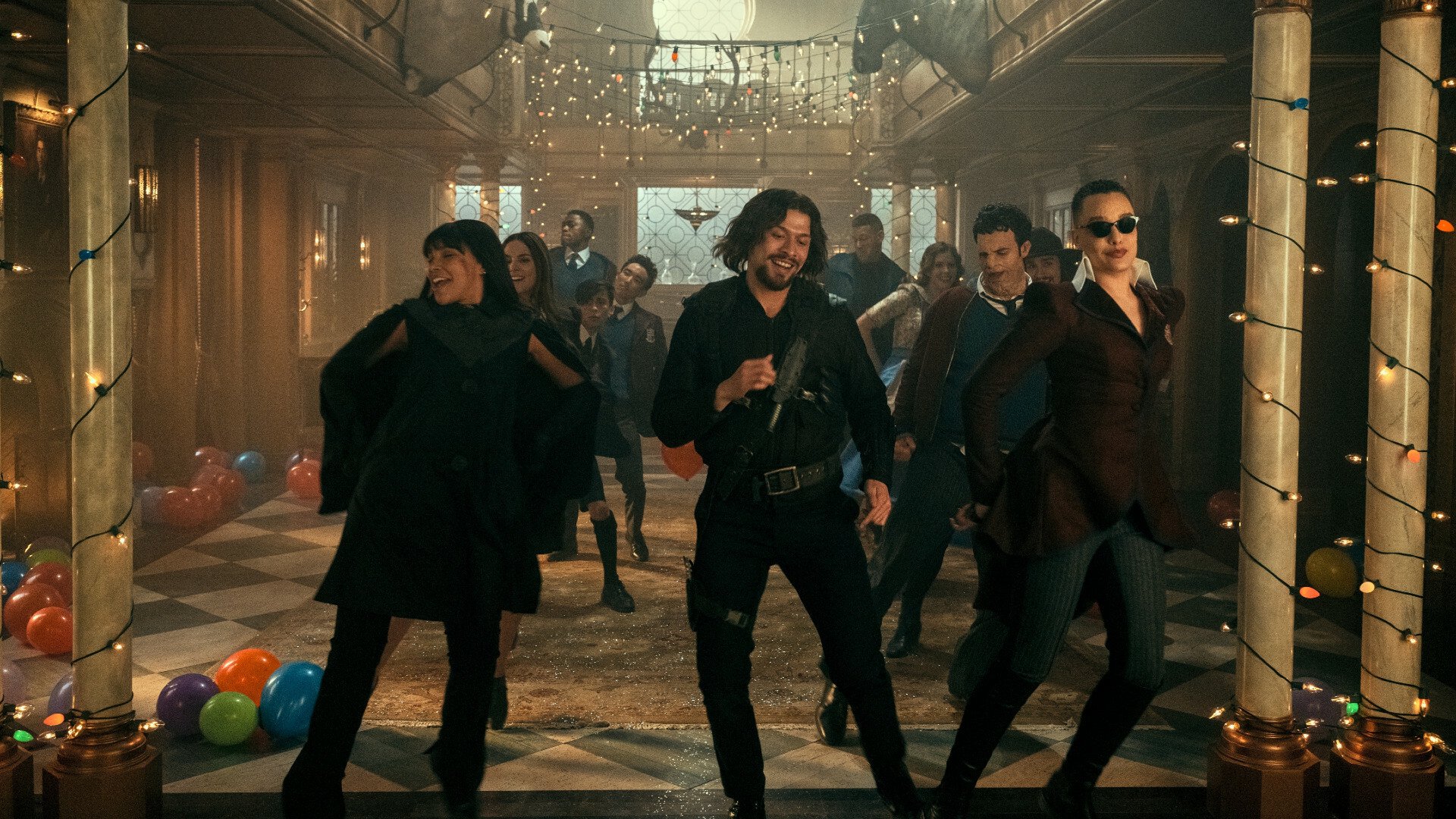 Emmy Raver-Lampman as Allison Hargreeves, Genesis Rodriguez as Sloane, Justin Cornwell as Marcus, Aidan Gallagher as Number Five, Justin H. Min as Ben Hargreeves, David Castañeda as Diego Hargreeves, Tom Hopper as Luther Hargreeves, Jordan Claire Robbins as Grace, Jake Epstein as Alphonso, Robert Sheehan as Klaus Hargreeves, Britne Oldford as Fei in episode 301 of 'The Umbrella Academy.'