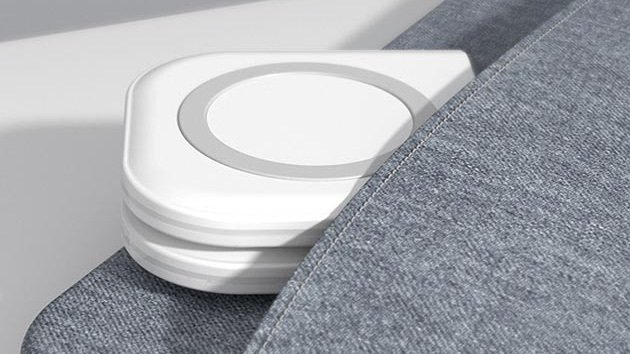2-in-1 Folding Wireless Magnetic Charger on a gray background.