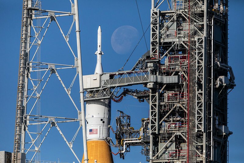 NASA mega moon rocket sitting at the launchpad