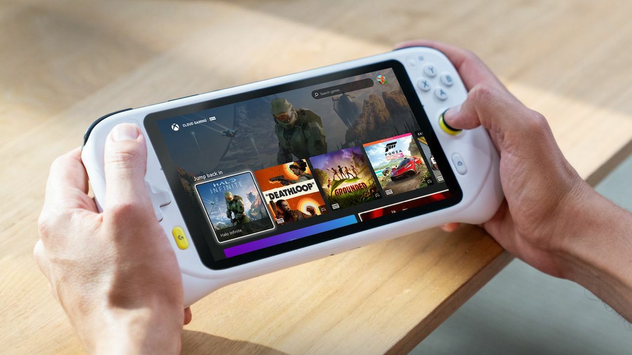 Logitech G Cloud gaming handheld