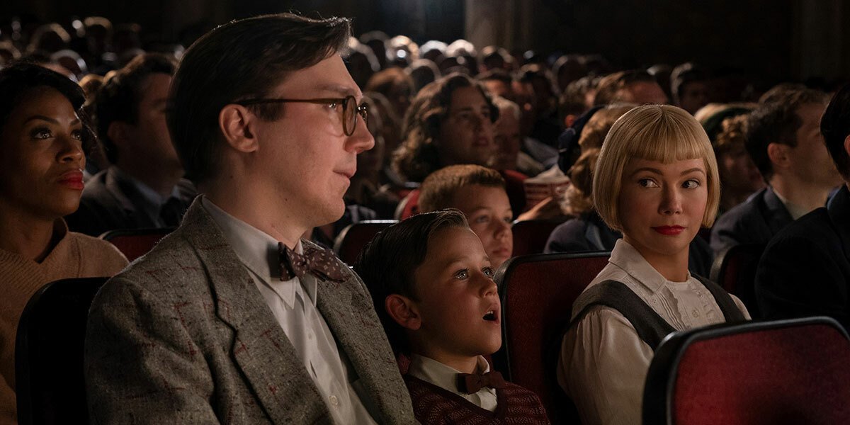Paul Dano and Michelle Williams in