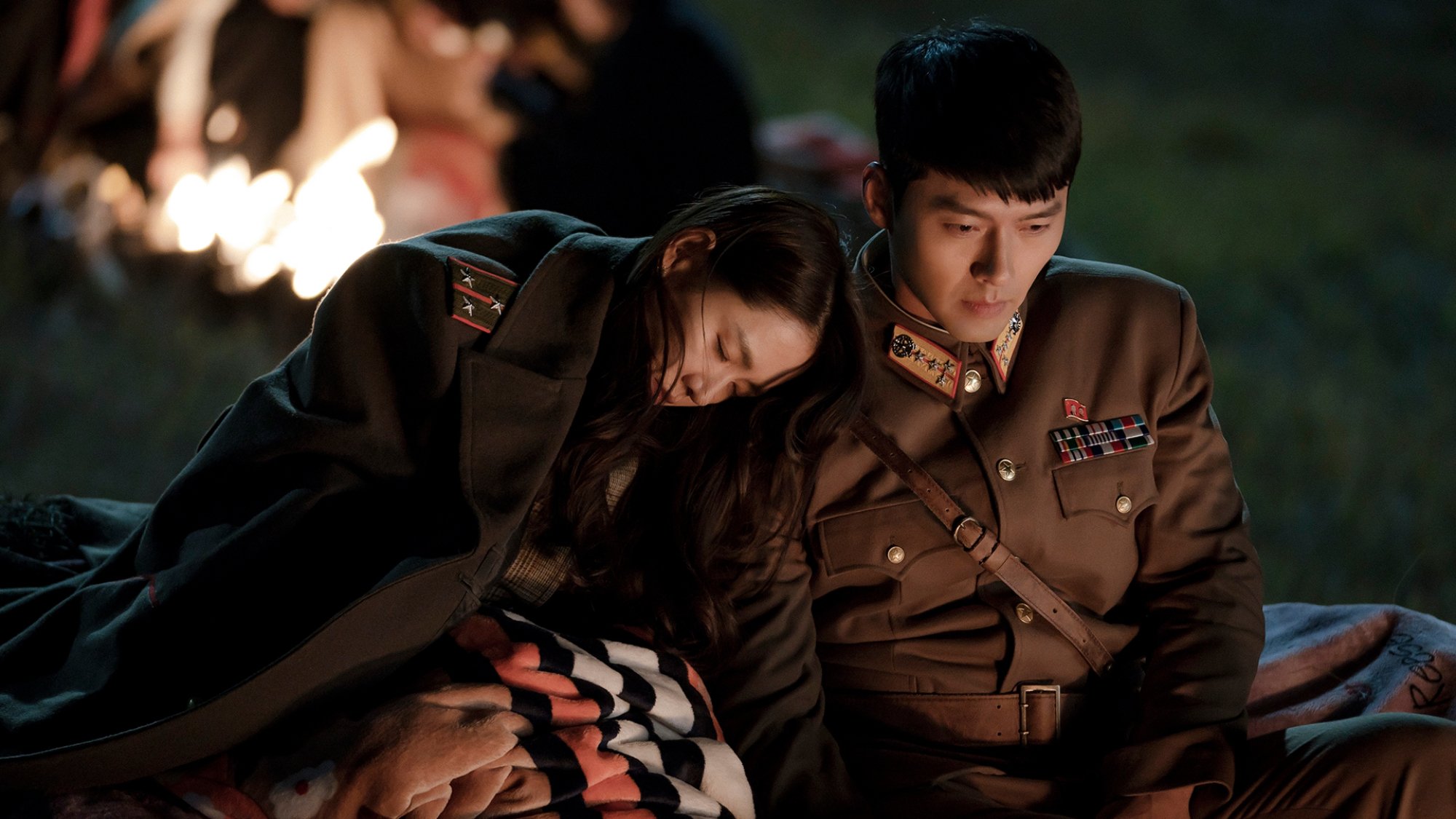 Son Ye-jin as Yoon Se-ri and Hyun Bin as Ri Jeong-hyeok in "Crash Landing on You"