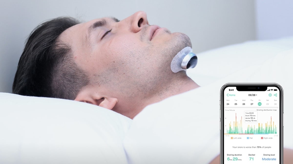 Person using the Snore Circle YA4200 Electronic Muscle Stimulator Plus.