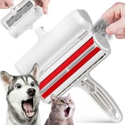 chomchom pet hair roller with a shocked dog and cat