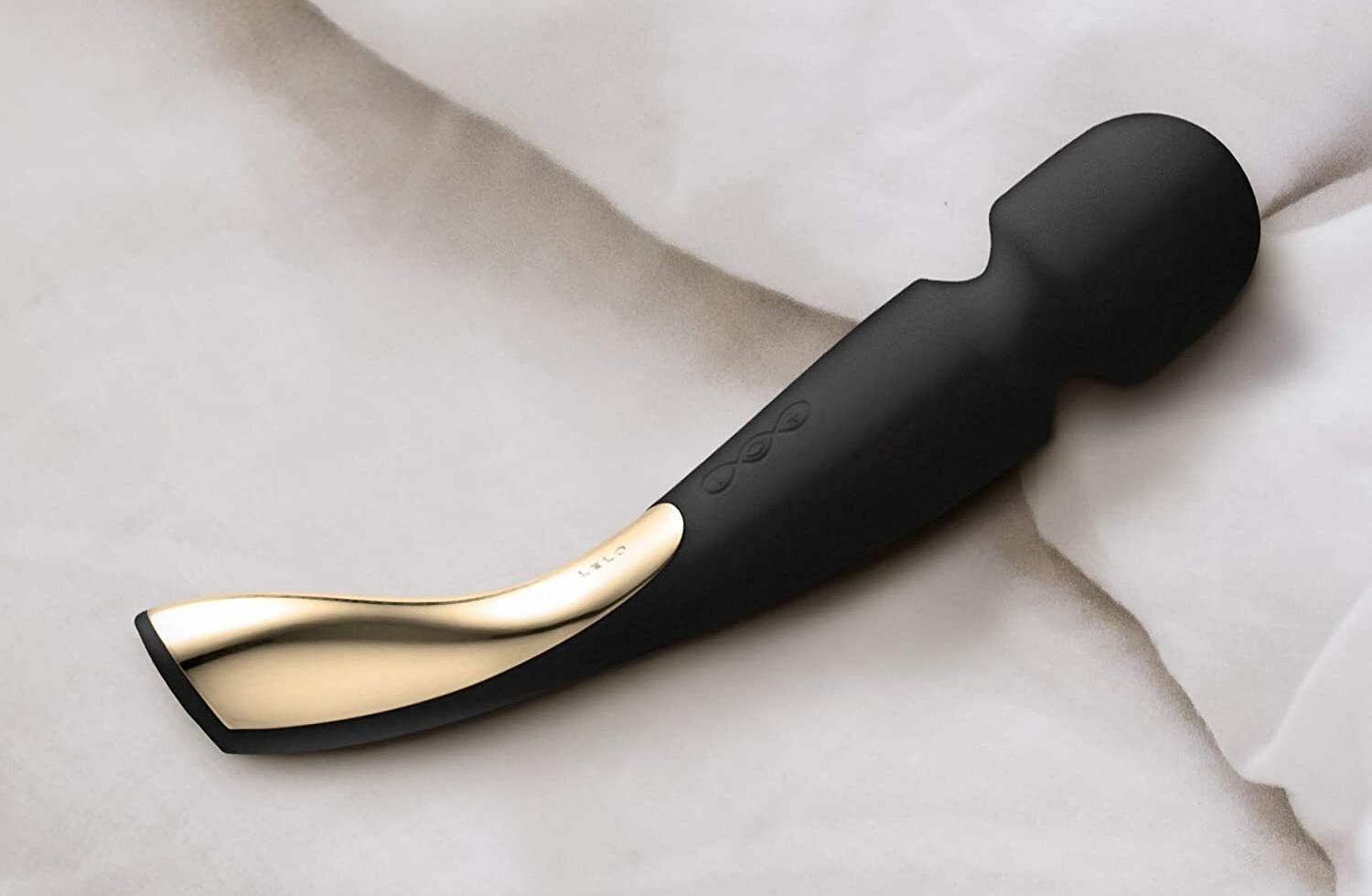 The Lelo Smart Wand 2 sex toy