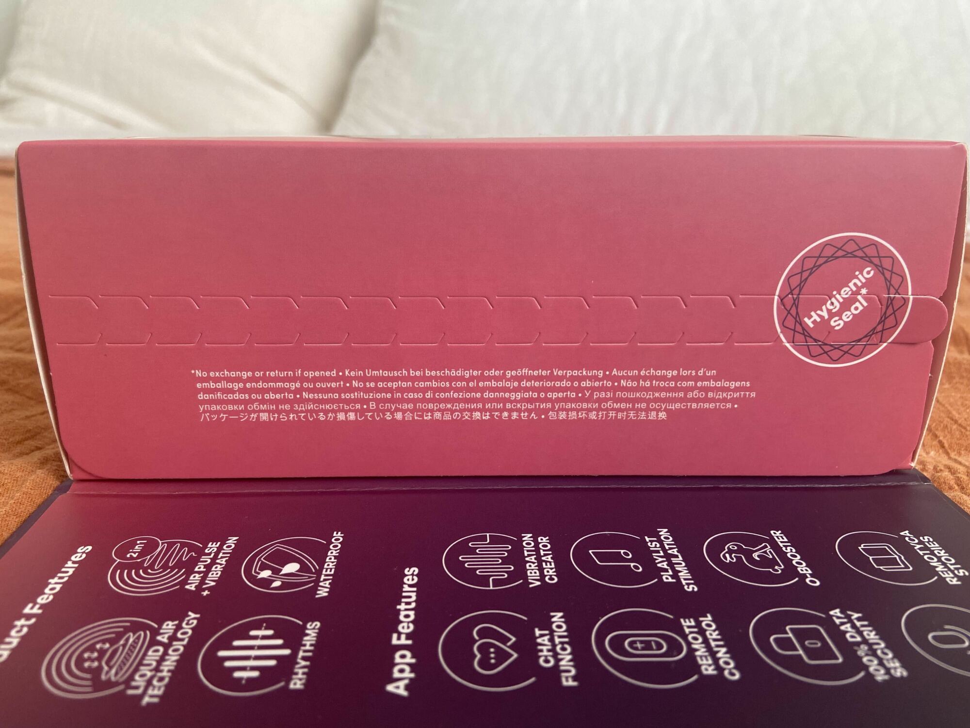 tamper proof seal on the satisfyer pro 2 generation 3 box