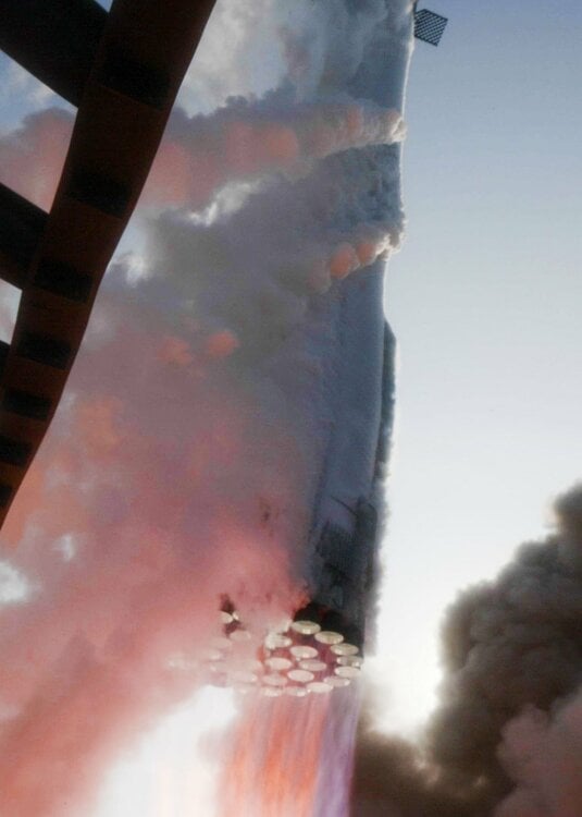 Starship blasting off the launch pad