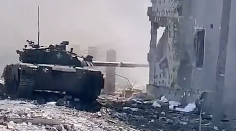 Ukrainian Army T-80 Tank on Frontlines