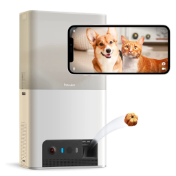 Petcube Bites 2 Lite on white background