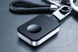 Apple Watch Wireless Charger Keychain