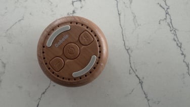 Close-up of the bottom of the Babelio portable sound machine